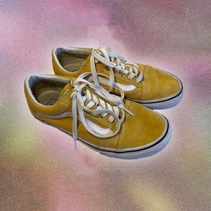 Yellow Old Skool Vans💛🌟🔆🌞🌙⚡️🏵🌻
